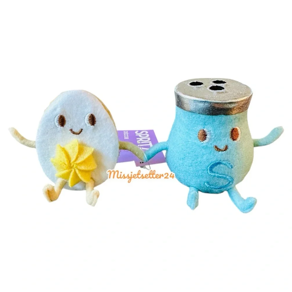 NWT Spritz Target Felt Egg and Salt Duo Easter Figurine